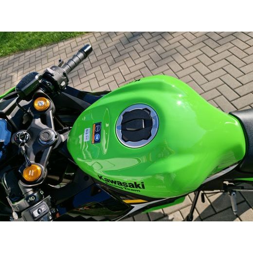 KAWASAKI NINJA ZX-4RR LIME GREEN 2025