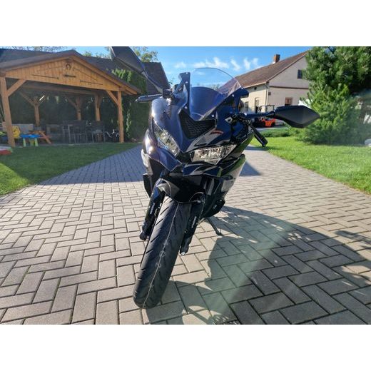 KAWASAKI NINJA ZX-4R METALLIC SPARK BLACK 2026