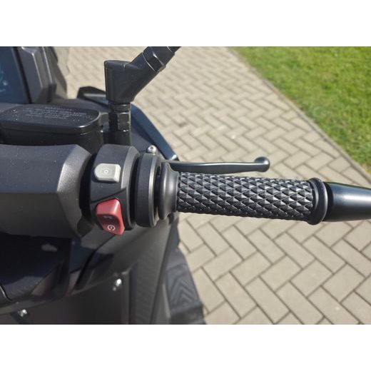 VOGE SR4 350I MAX - PŘEDVÁDĚCÍ SKÚTR