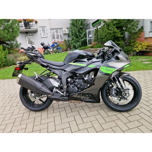 KAWASAKI NINJA ZX-6R METALLIC MATTE GRAPHENESTEEL GRAY 2026
