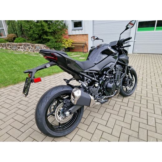 KAWASAKI Z900 EBONY 2026
