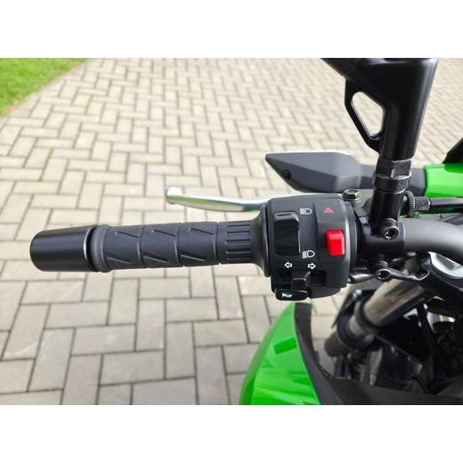 KAWASAKI Z500 CANDY LIME GREEN 2026