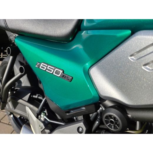 KAWASAKI Z650RS CANDY EMERALD GREEN 2026