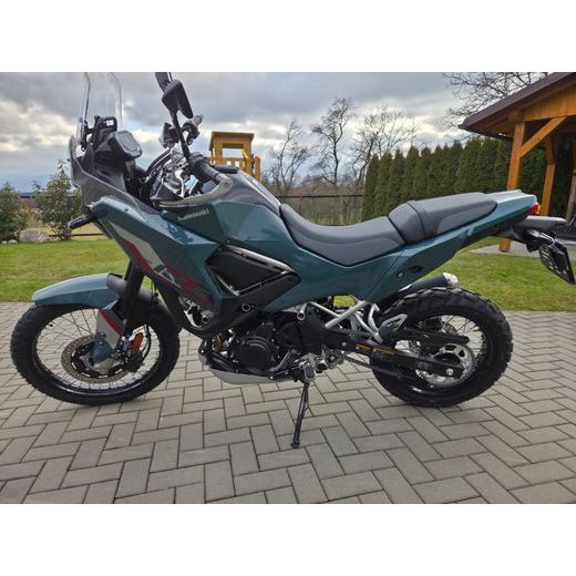 KAWASAKI KLE500 SE METALLIC BLUISH GREEN 2026 DEMO