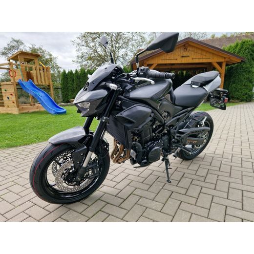 KAWASAKI Z900 EBONY 2026
