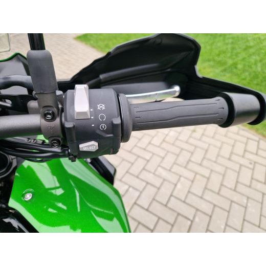 KAWASAKI VERSYS 1100 SE EMERALD BLAZED GREEN 2026 DEMO