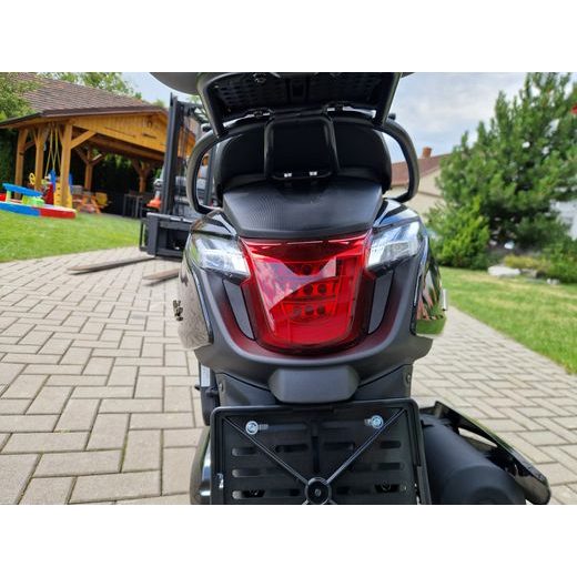 KYMCO LIKE II 125I ABS ČERNÝ