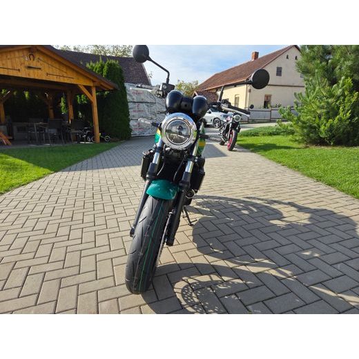 KAWASAKI Z650RS CANDY EMERALD GREEN 2026