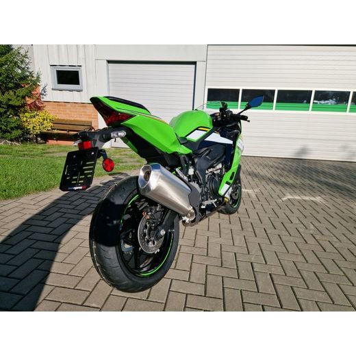 KAWASAKI NINJA ZX-4RR LIME GREEN 2025