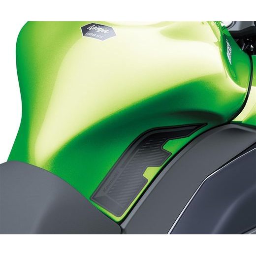 KNEE PAD KAWASAKI (BLACK)