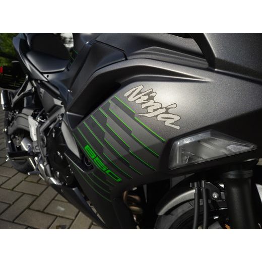 KAWASAKI NINJA 650 METALLIC MATTE GRAPHENESTEEL GRAY 2026