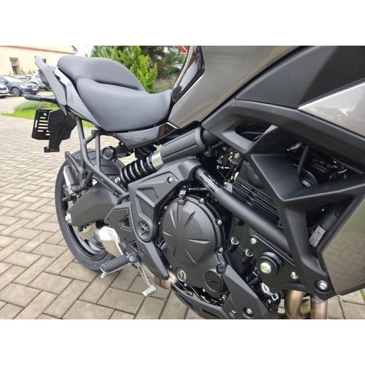 KAWASAKI VERSYS 650 METALLIC GRAPHITE GRAY 2026