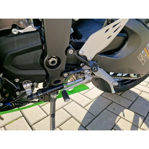 KAWASAKI NINJA ZX-6R LIME GREEN 2026