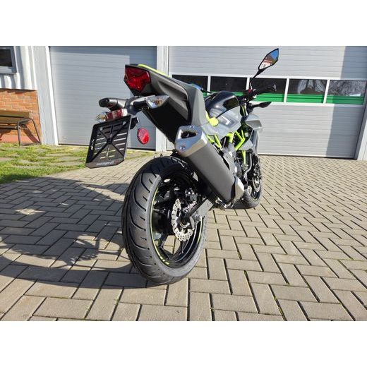 KAWASAKI Z125 PEARL STORM GRAY 2026