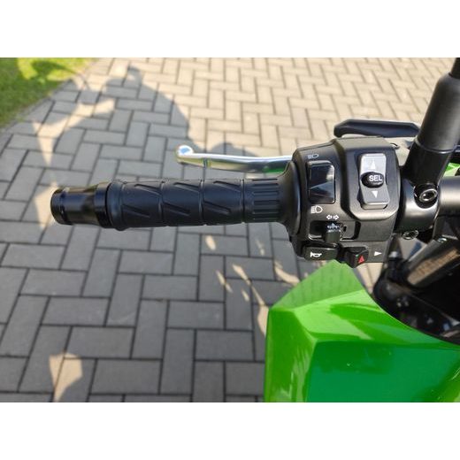 KAWASAKI Z650 S CANDY LIME GREEN 2026