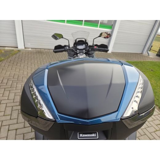 KAWASAKI VERSYS 650 METALLIC DEEP BLUE 2026