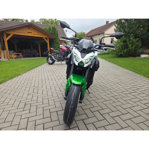 KAWASAKI Z900 PEARL BLIZZARD WHITE 2027