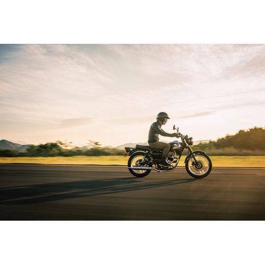 KAWASAKI MEGURO S1 EBONY 2025 POUZE 1900 KM NAJETO