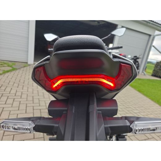 KAWASAKI Z900 PEARL BLIZZARD WHITE 2027