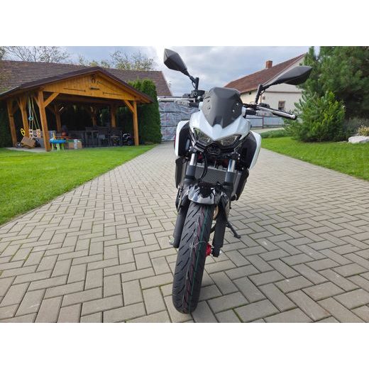KAWASAKI Z500 SE PEARL BLIZZARD WHITE 2026