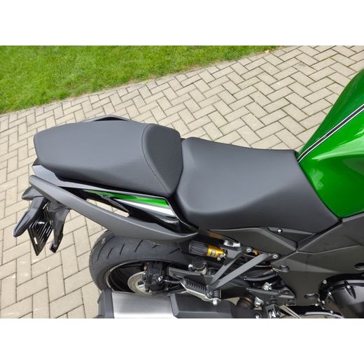 KAWASAKI NINJA 1100SX SE EMERALD BLAZED GREEN 2026 DEMO