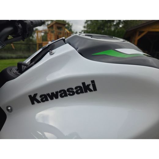 KAWASAKI Z900 PEARL BLIZZARD WHITE 2027