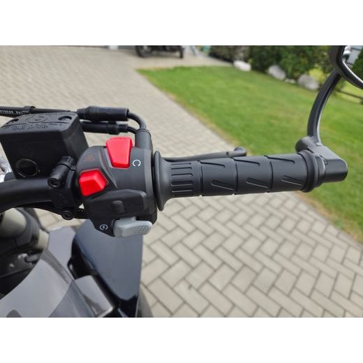 BENDA LFC 700 PRO ČERNÁ