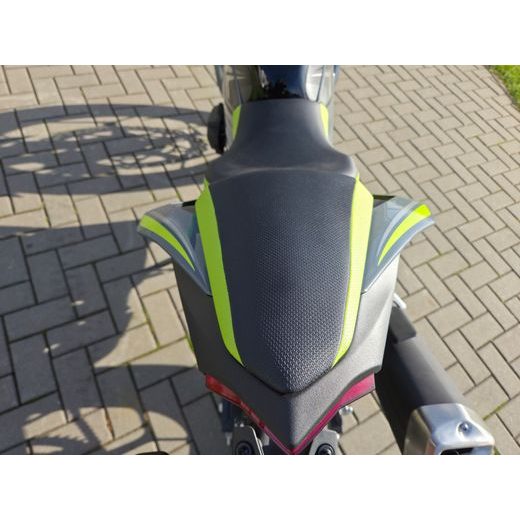 KAWASAKI Z125 PEARL STORM GRAY 2026