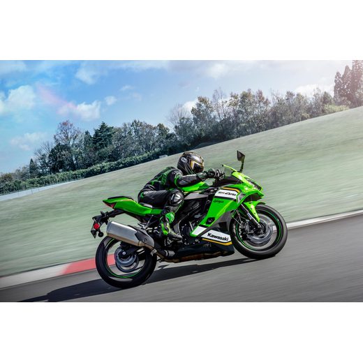 KAWASAKI NINJA ZX-4RR LIME GREEN 2025