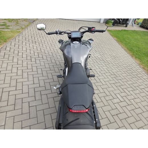 BENDA LFC 700 PRO ČERNÁ