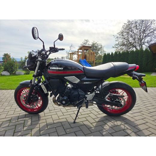 KAWASAKI Z650RS EBONY 2027