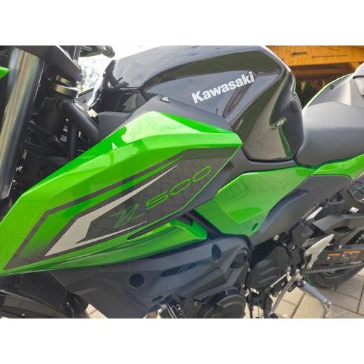 KAWASAKI Z500 CANDY LIME GREEN 2026