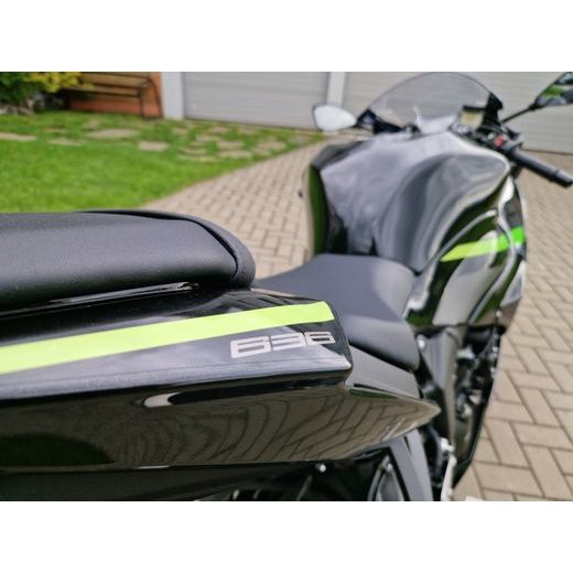 KAWASAKI NINJA ZX-6R METALLIC MATTE GRAPHENESTEEL GRAY 2026