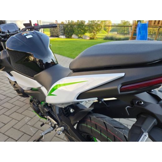KAWASAKI Z500 SE PEARL BLIZZARD WHITE 2027