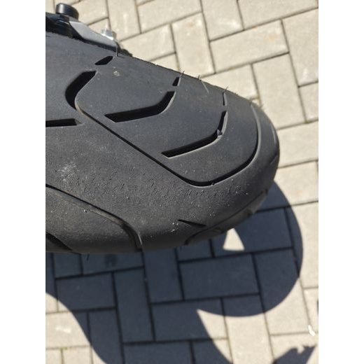 KAWASAKI Z900 MODEL 2023 SC-PROJECT POUZE 12800 NAJETO
