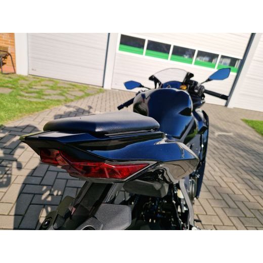 KAWASAKI NINJA ZX-4R METALLIC SPARK BLACK 2025