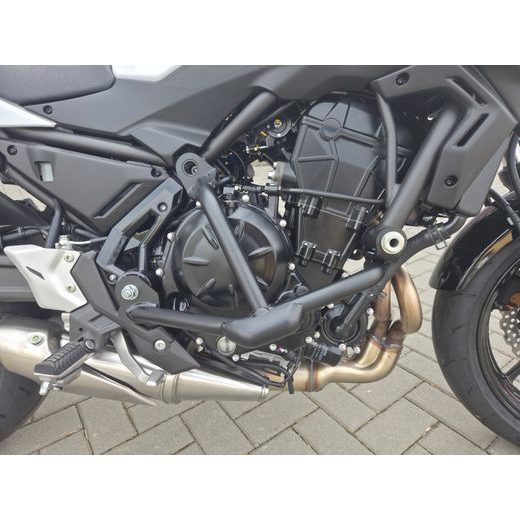 KAWASAKI Z650 WHITE 2026 AUTOŠKOLA S OCHRANNÝMI RÁMY