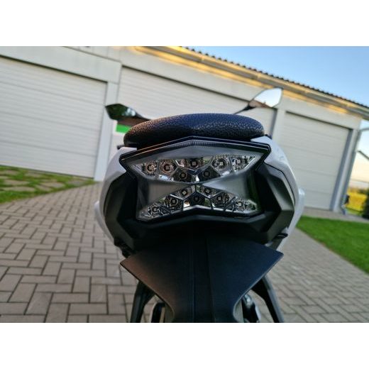 KAWASAKI Z650 PEARL BLIZZARD WHITE 2026