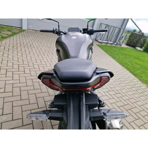 KAWASAKI Z900 METALLIC MATTE GRAPHENESTEEL GRAY 2026