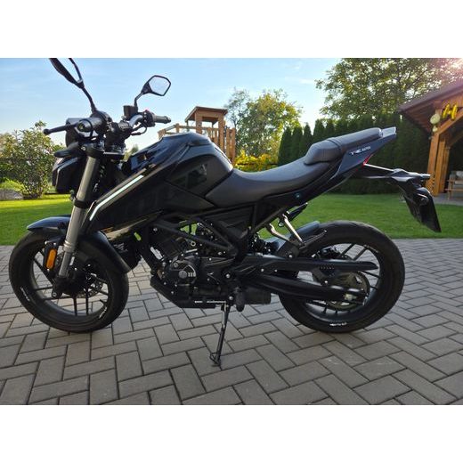VOGE R125 ABS BLACK MODEL 2025 POUZE 4800 KM NAJETO