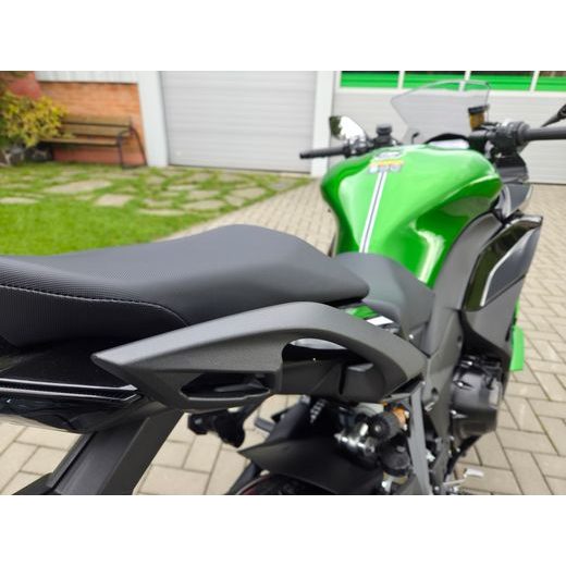 KAWASAKI NINJA 1100SX SE EMERALD BLAZED GREEN 2026 DEMO