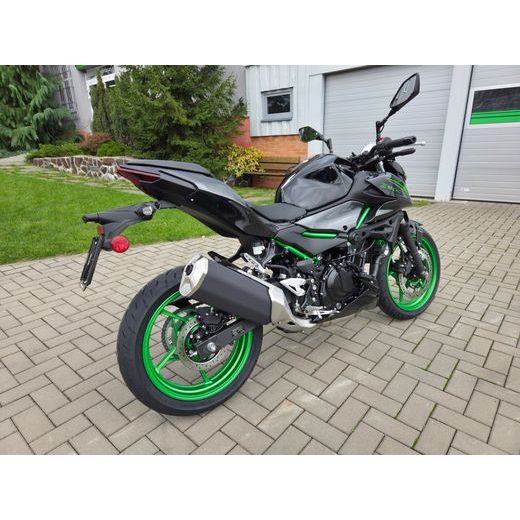 KAWASAKI Z500 SE EBONY 2026