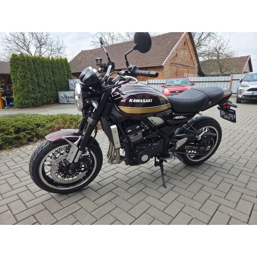 KAWASAKI Z900RS CANDY TONE RED 2026