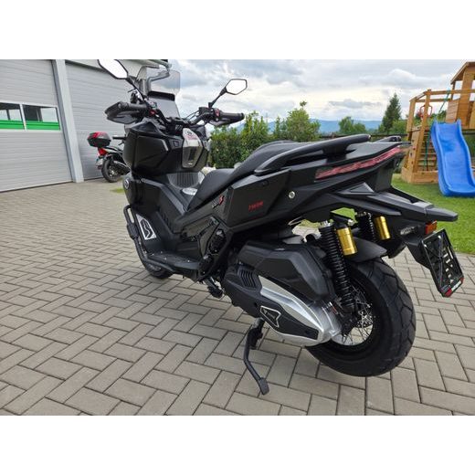VOGE SR450X ČERNÁ