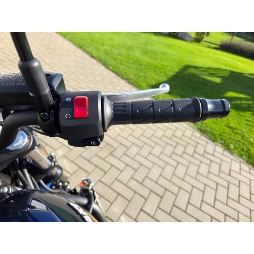 KAWASAKI Z650RS METALLIC OCEAN BLUE 2026