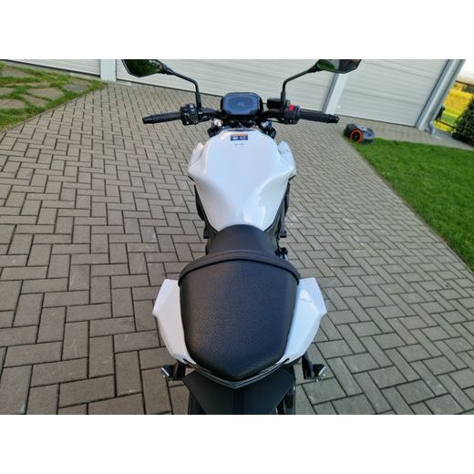 KAWASAKI Z650 PEARL BLIZZARD WHITE 2026