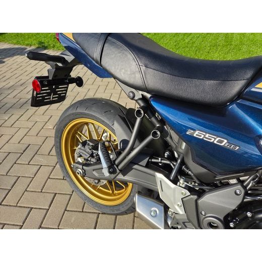 KAWASAKI Z650RS METALLIC OCEAN BLUE 2026