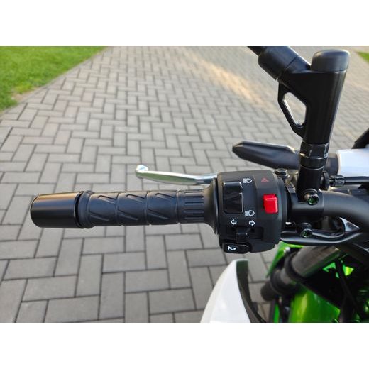 KAWASAKI Z500 SE PEARL BLIZZARD WHITE 2027