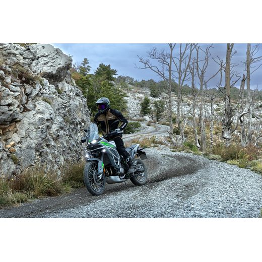 KAWASAKI KLE650 SE PEARL BLIZZARD WHITE 2027