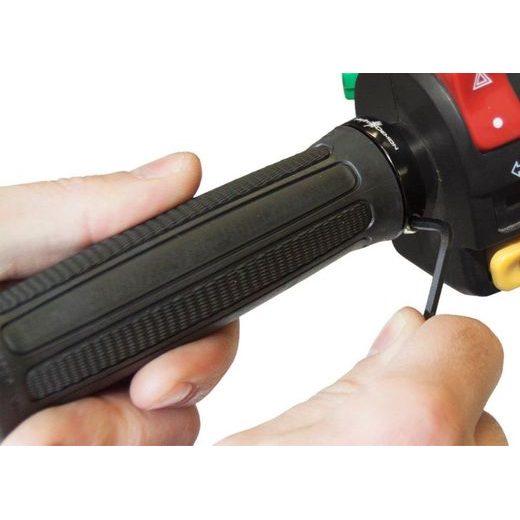 SYMTEC ATV HEATED GRIP KIT VYHŘÍVANÉ GRIPY PRO ČTYŘKOLKU